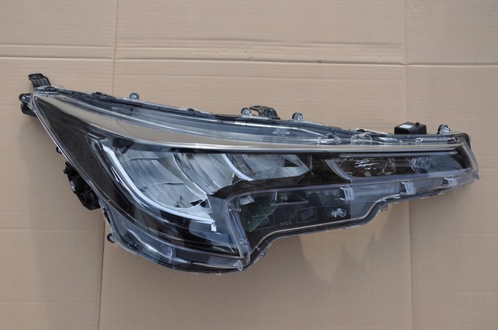 фото №1, Toyota corolla hb 19- фара правые полный led