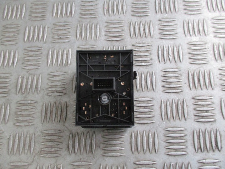 фото №3, Выключатель света opel corsa c 03-06r 9116612pb