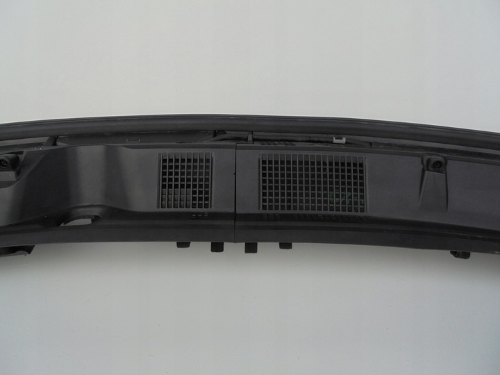 фото №11, Mazda cx3 панель под лобовым стеклом пластиковый db2w507n1 2015-2019