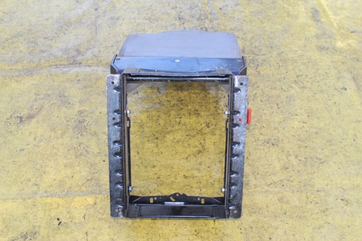 фото №8, Спинка каркас сидіння праві перед vw lt 35 28 46 sprinter