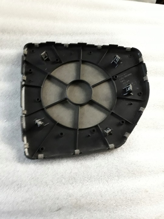 фото №4, Решітка динаміка консолі volvo s60 v70 xc70 eur.