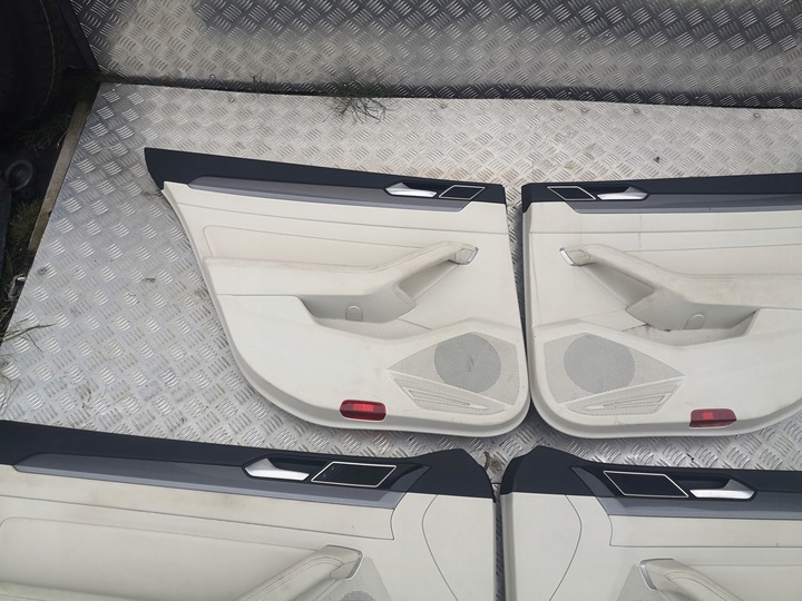 фото №8, Vw passat b8 оббивка боковина двері