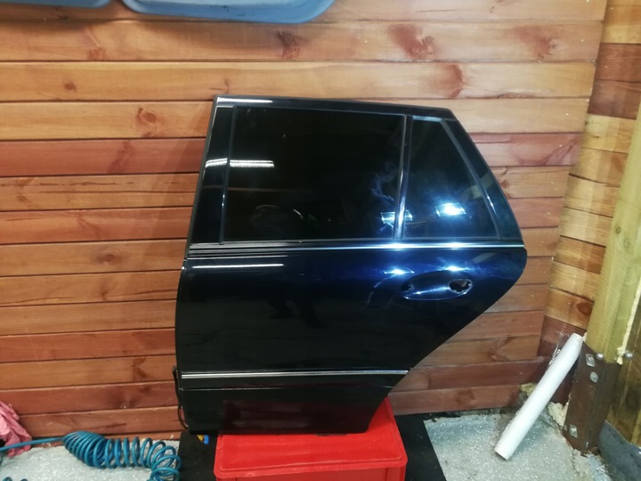 фото №1, Mercedes w203 двері задні ліві універсал 768