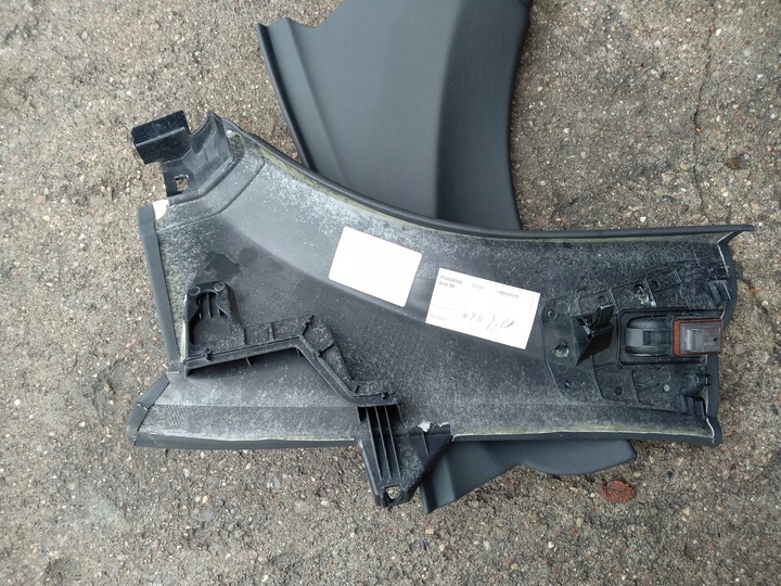 фото №4, Обивка правая левая корпус стойка audi r8 рестайлинг