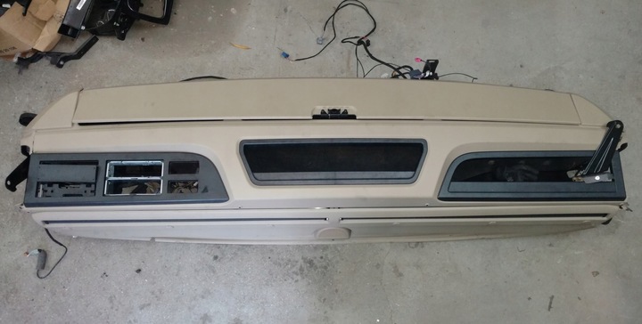 фото №1, Mercedes actros mp4 консоль верхня бардачок полиця