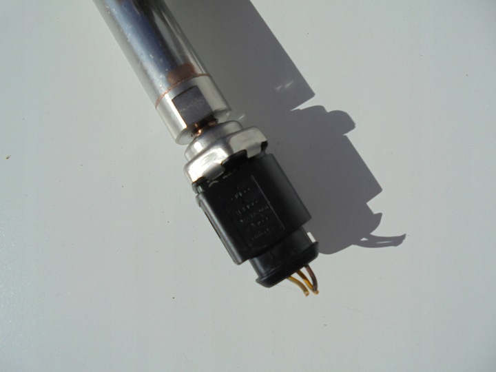 фото №10, Vw t-roc 1.0 tsi планка впрыскивающий форсунки 04c133320f 17-