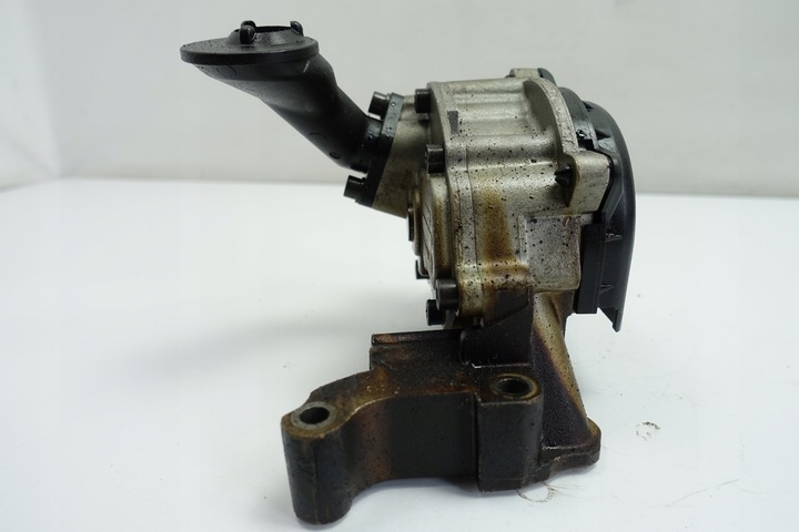 фото №6, Volkswagen оригинальный номер 03c103669e насос масла