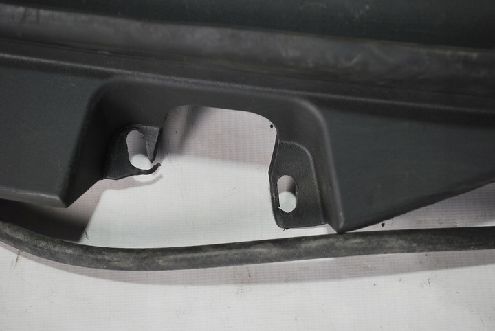 фото №4, Mercedes e w212 панель под лобовым стеклом