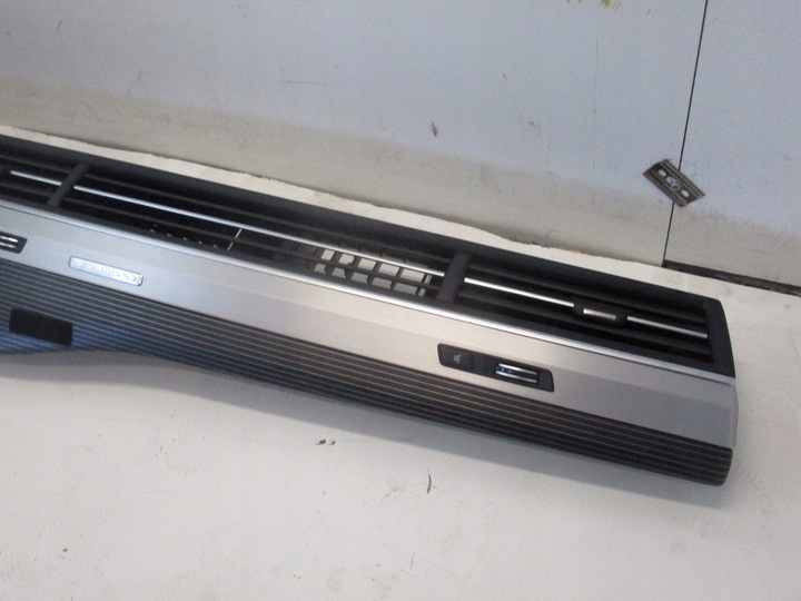 фото №5, Планка консоли воздуховод audi q7 4m0