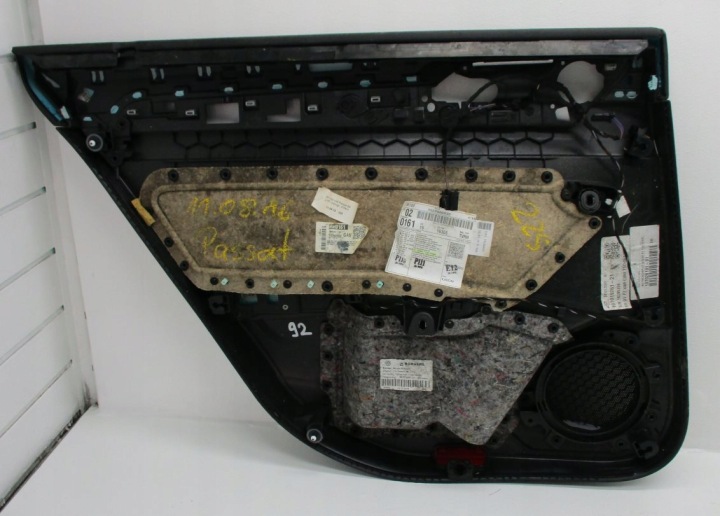 фото №5, Дверна карта (обшивка) права зад vw passat b8 3g0867068a