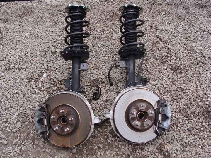 фото №1, Амортизатор поворотна опора права land rover evoque 2.2