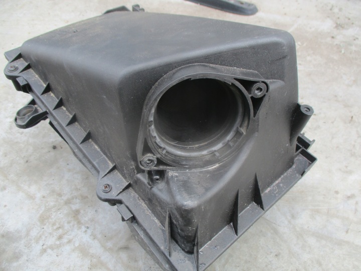 фото №5, Vw golf iv корпус фильтра воздуха 1j0129607ae