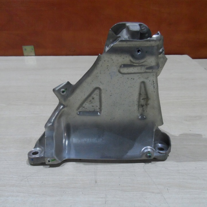 фото №4, Кронштейн подушка двигателя bmw x5 f15 3.0 4.0 d 15r