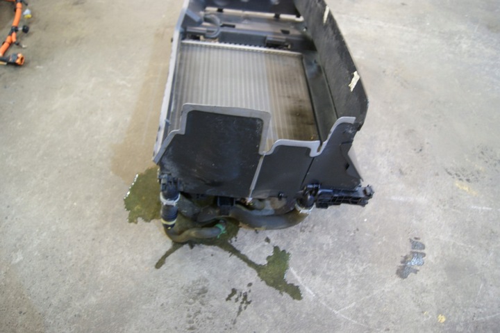 фото №6, Renault kangoo iii z.e. zoe pas перед радіаторів