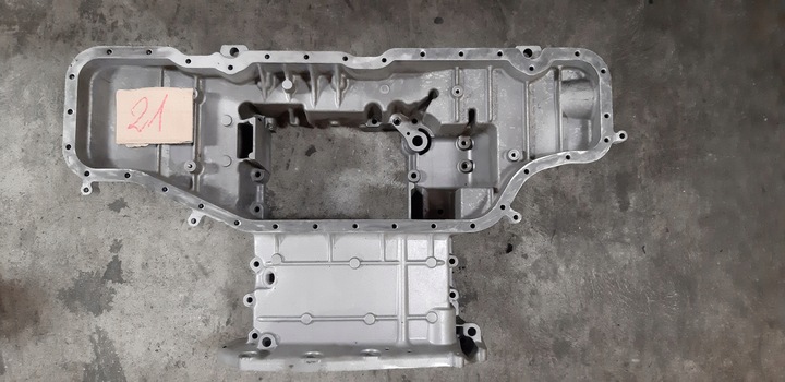 фото №1, Поддон масляная audi a6 3.0 tdi touareg 059103603ah