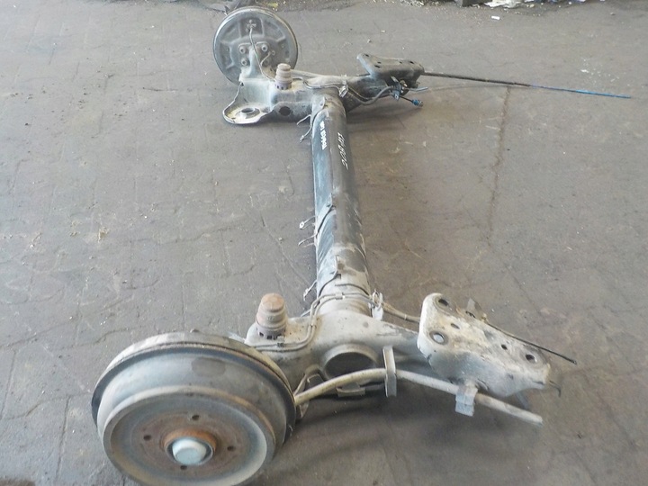 фото №5, Peugeot 208 балка зад управляемая ось