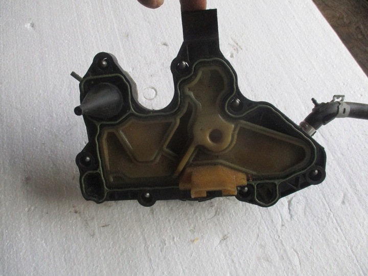 фото №4, Вентиляция картера vw passat b8 3g0 2,0tsi 06k103495n