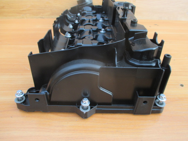 фото №7, Bmw f10 f20 f30 2.0 d b47 крышка клапанов 8581798 оригинал