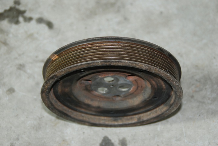 фото №2, Ford transit mk7 2.2 tdci колесо ременное вала 13r