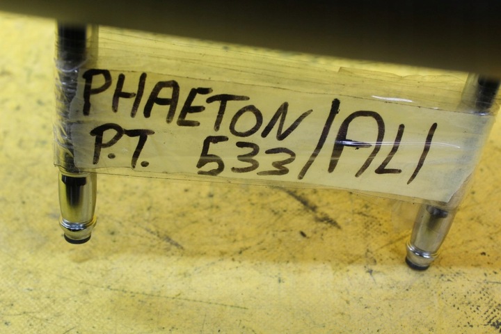 фото №6, Подголовник правые зад кожа phaeton