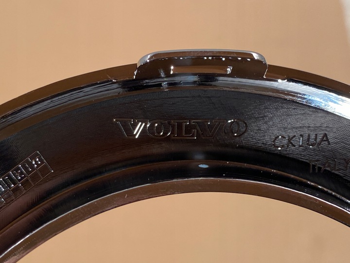 фото №3, Volvo xc90 ii эмблема значок 31383646