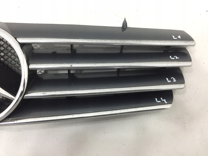 фото №1, Решётка радиатора хром левый l3 mercedes cl w215