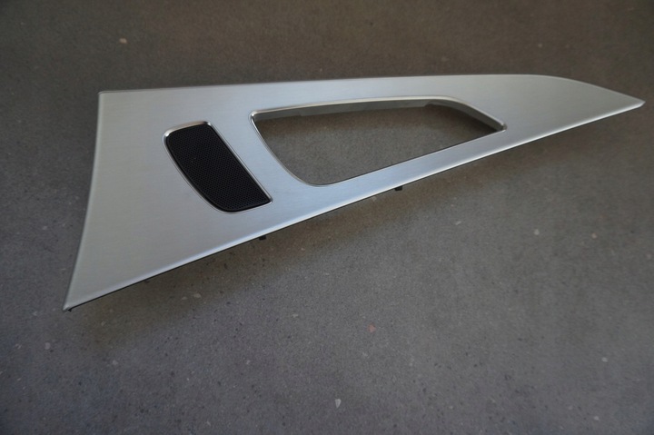 фото №1, Планка декоративна двері dekor audi a6 c7 праві зад