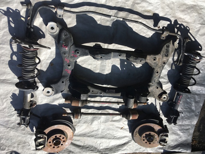 фото №6, Renegade амортизатор поворотна опора піввісь зад 4x4 17r