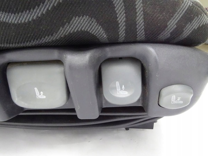 фото №8, Iveco stralis hi-way x-way 13- e6 сиденье правые пассажира пневматический