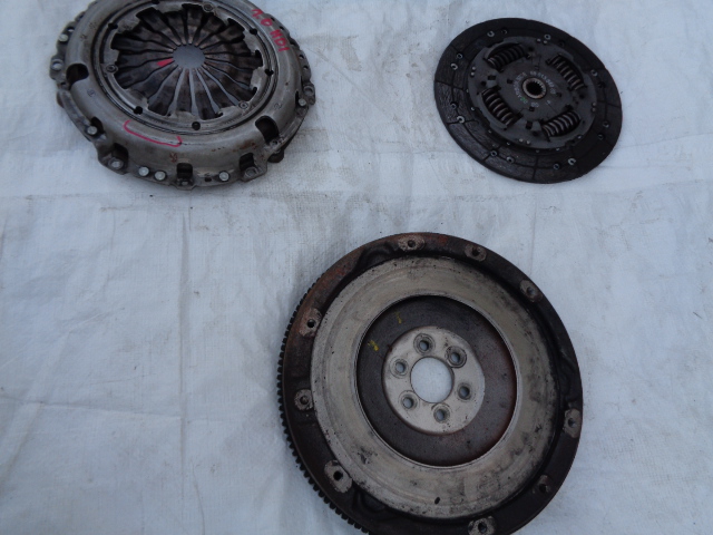 фото №1, Citroen peugeot зчеплення диск 1.6 hdi 9801354780