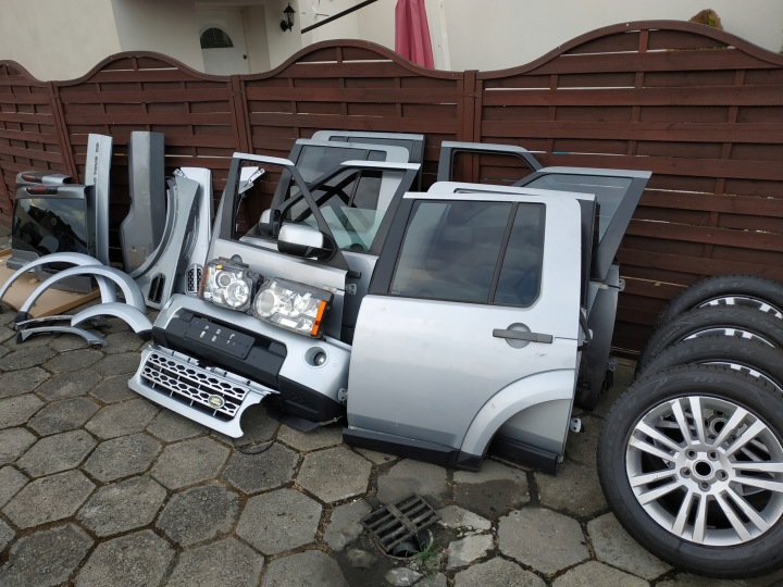 фото №6, Land rover discovery 4 молдинг дверь крыльев