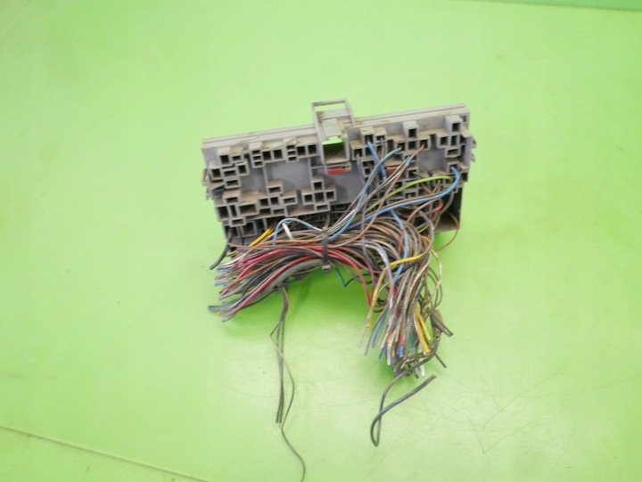 фото №7, Коробка запобіжників opel corsa b 1.2 8v 93-97