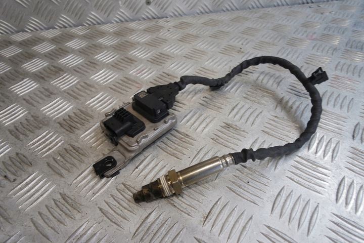 фото №1, Audi q5 80a 3.0tdi зонд nox 80a907261a