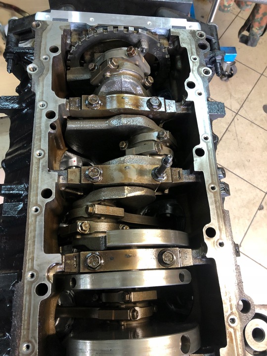 фото №6, Chrysler 300m lhs 3.5 крышка сальник 466387