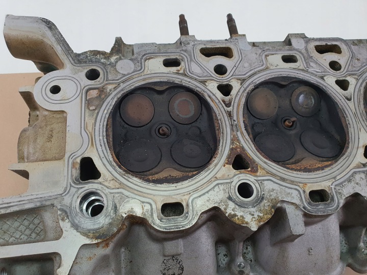 фото №11, Головка двигуна jaguar x-type 2.5 v6 rf 1r8e-6c064