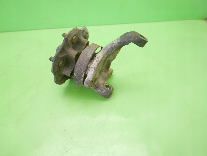 фото №6, Поворотный кулак перед правая nissan king cab d21 2.5 d