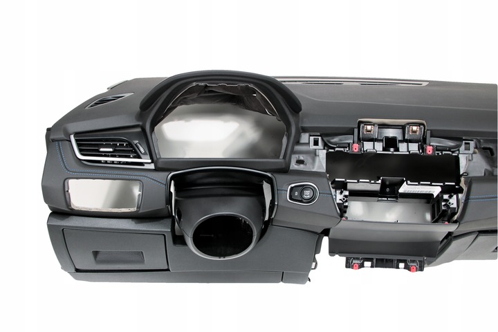 фото №5, Bmw f45 f46 - панель раздаточная консоль jak новая