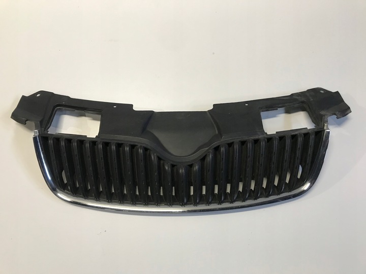 фото №1, Решітка радіатора решітка skoda fabia ii roomster 5j0853668a