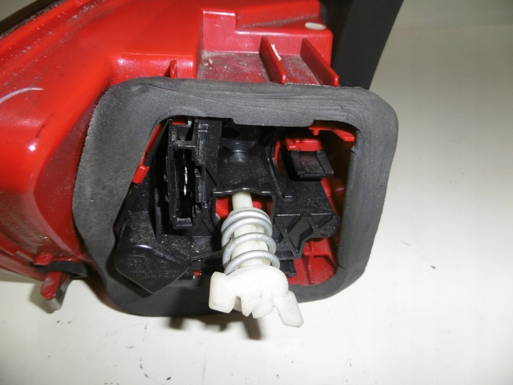 фото №11, Лампа правий зад usa vw jetta 5c