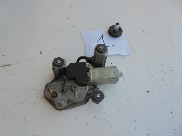 фото №1, Двигунчик двірники зад toyota avensis t25