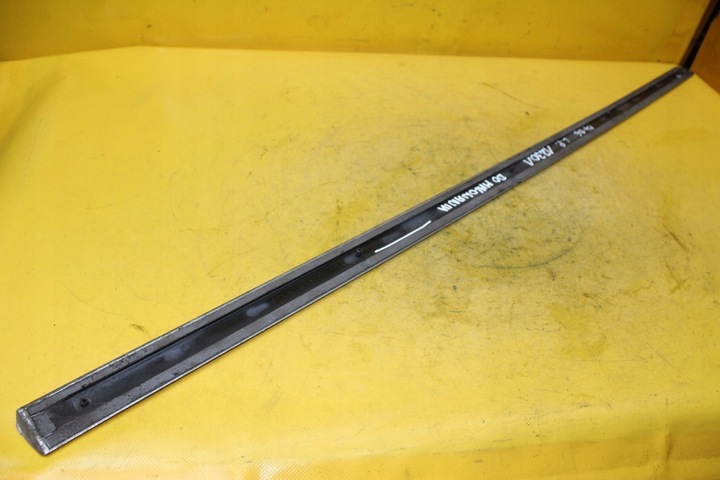 фото №7, Планка двері лівий перед a4 b6 8e0853953