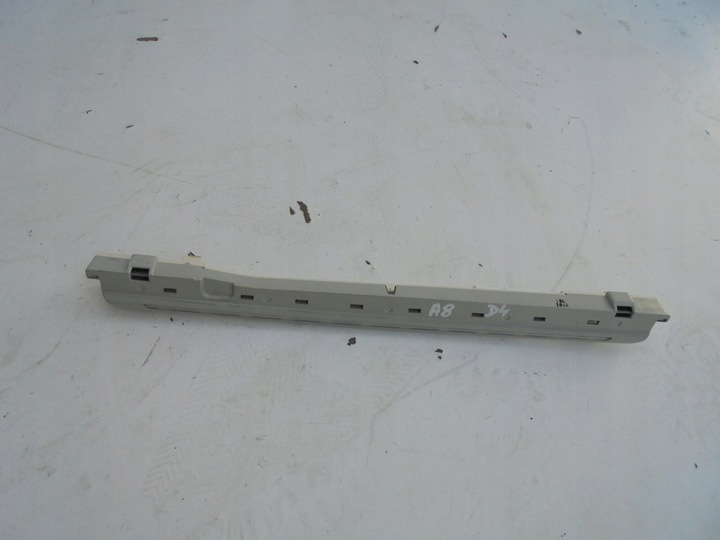 фото №1, Лампа потолок правая 4h0947192 audi a8 d4