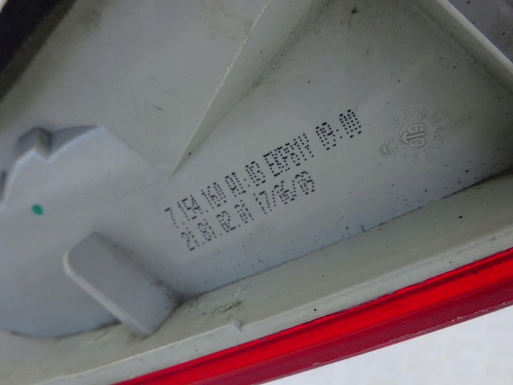 фото №8, Bmw 3 e91 рестайлінг 08-11 lci led лампа права зад