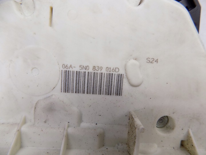 фото №14, Замок дверь правая зад 6pin - vw passat cc 08-11