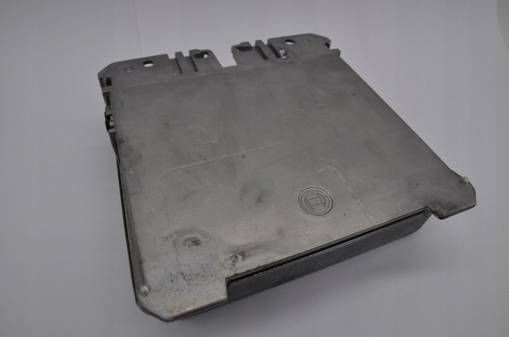 фото №1, Компьютер mercedes w210 a0175452232 0261203621