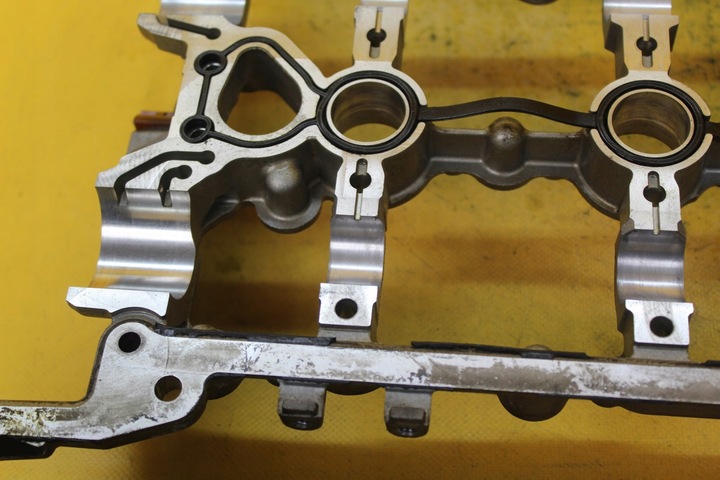 фото №5, Головка левая a8 d3 s8 s6 c6 5.2b 07l103374ab bsm