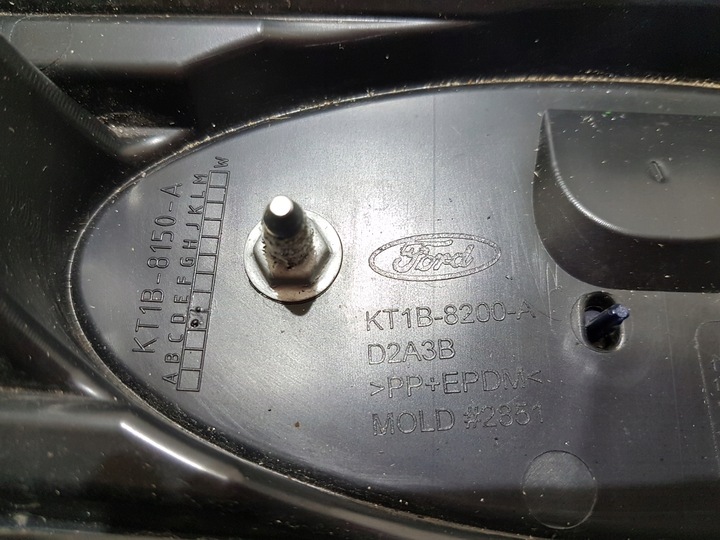 фото №9, Решітка решітка радіатора ford transit connect рестайлінг 19 kt1b8200