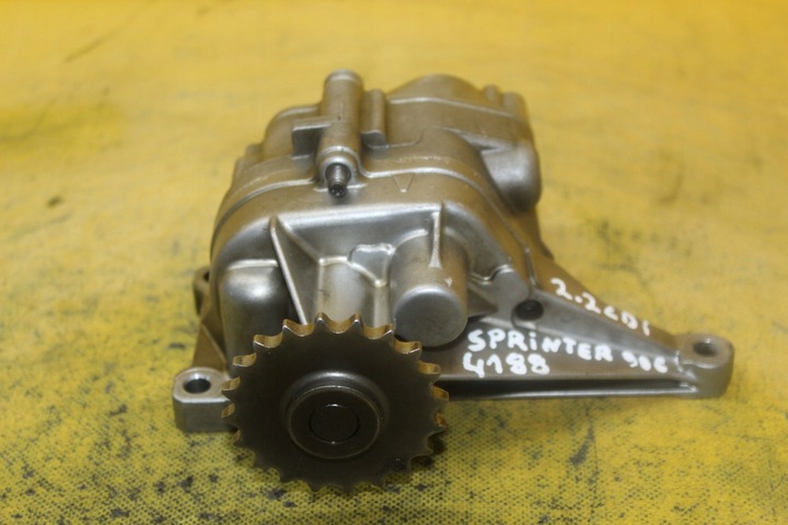 фото №7, Насос масла sprinter 906 2.2 cdi 6111810201