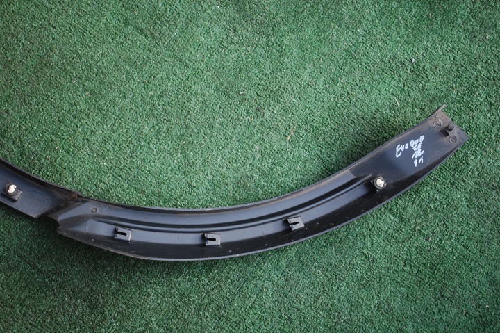 фото №10, Range rover evoque планка права зад серп накладка