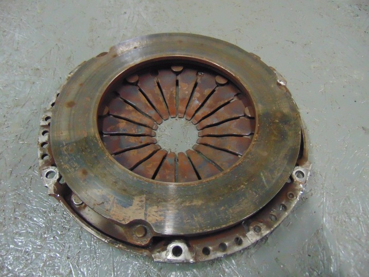 фото №8, Сцепление диск vw passat b6 1.4 tsi 03c105273h